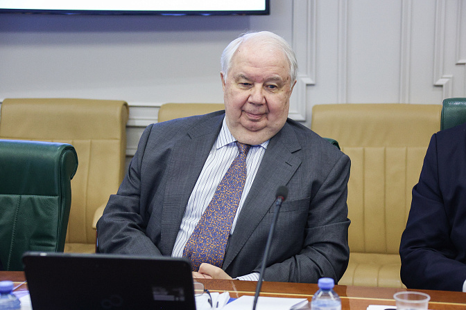 Сенатор Сергей Кисляк
