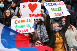 День воссоединения Крыма и Севастополя с РФ станет памятной датой