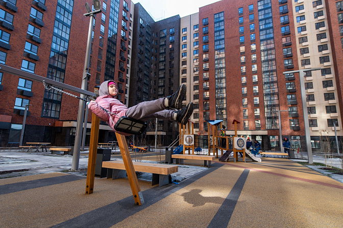 новостройки детская площадка