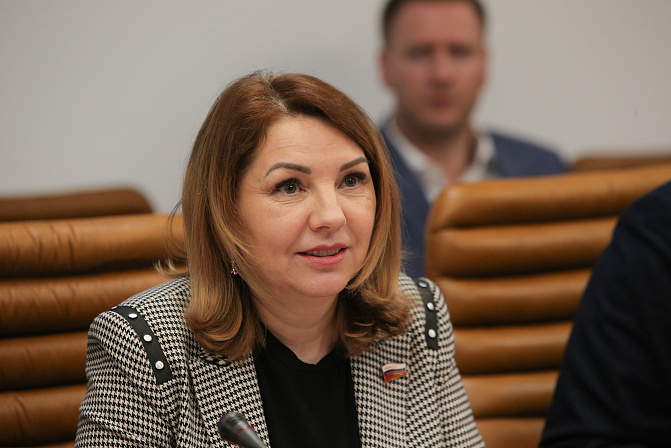 Галина Солодун. Фото: СенатИнформ/ Пресс-служба СФ