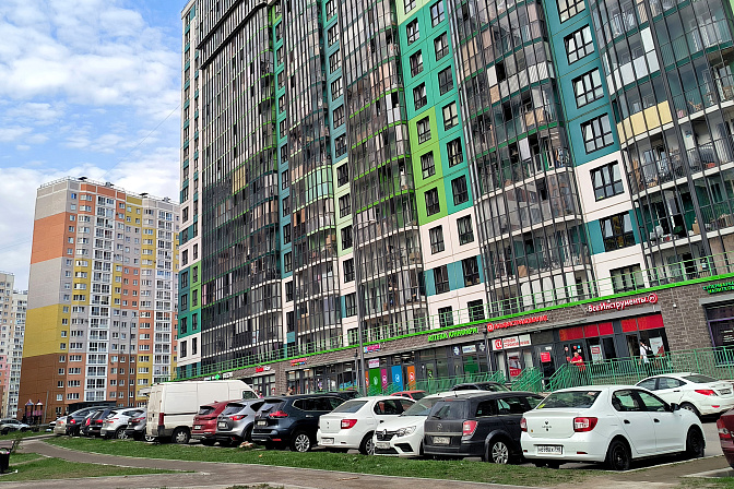 парковка паркинг машины новостройки 