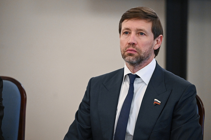 сенатор артём шейкин