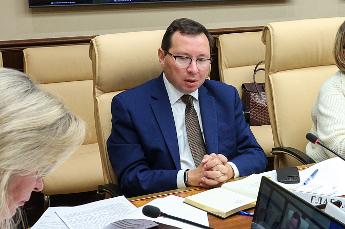 замминистра здравоохранения рф сергей глаголев