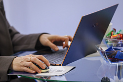 56% россиян в 2026 году хотят уделять больше времени карьере 