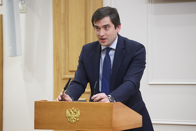 первый замминистра экономического развития рф максим колесников 