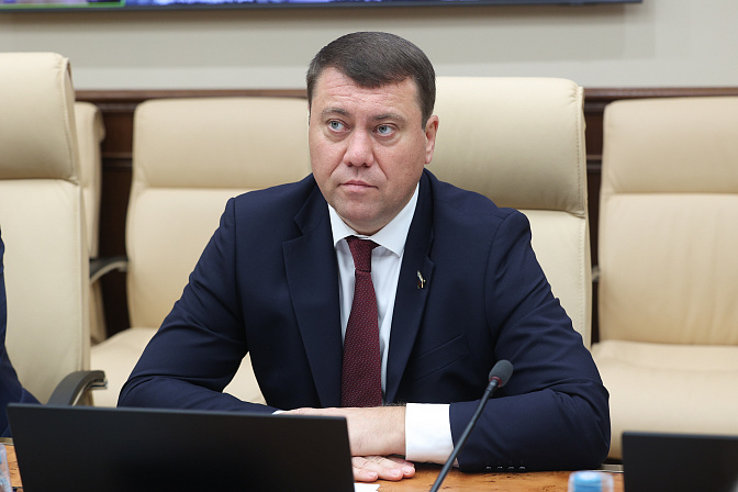 сенатор иван абрамов