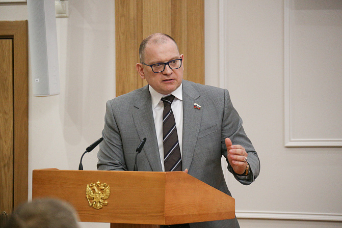 Константин Долгов. Фото: СенатИнформ/ Пресс-служба СФ