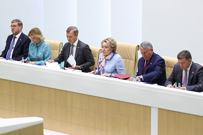 председатель сф валентина матвиенко
