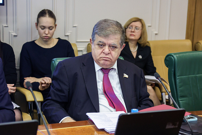 сенатор владимир джабаров