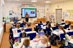 Каждый четвёртый россиянин называет недооценённым труд учителей