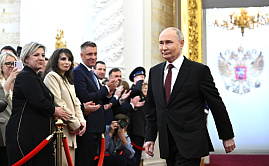 Путин: политическая система РФ должна быть устойчивой к любым вызовам   