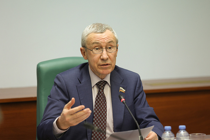 Андрей Климов. Фото: СенатИнформ/ Пресс-служба СФ