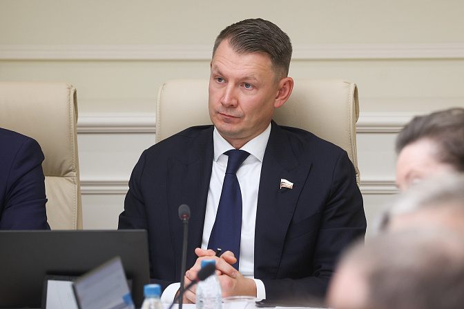 сенатор александр двойных