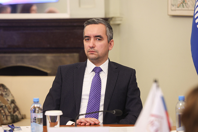 сенатор александр трембицкий