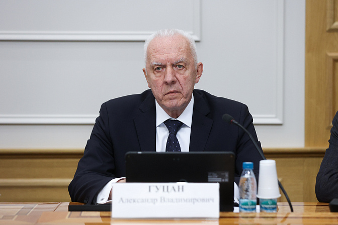 полпред президента рф в сзфо александр гуцан