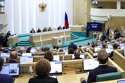 Матвиенко поручила сенаторам изучить работу школьных медпунктов