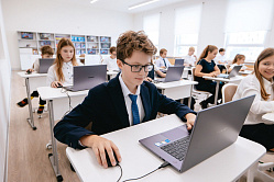 В СФ раскритиковали идею возвращения десятилетнего обучения в школах