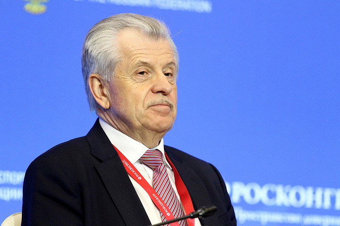 начальник управления президента рф по вопросам национальной морской политики сергей вахруков