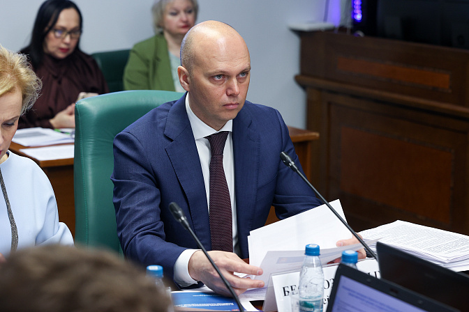 губернатор калининградской области алексей беспрозванных 