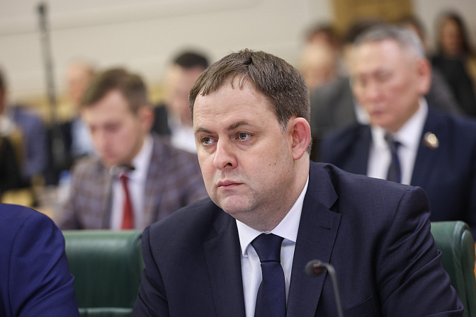 замминистра промышленности и торговли рф иван куликов