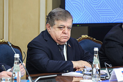 Джабаров: Киев вновь стоит с протянутой рукой перед спонсорами