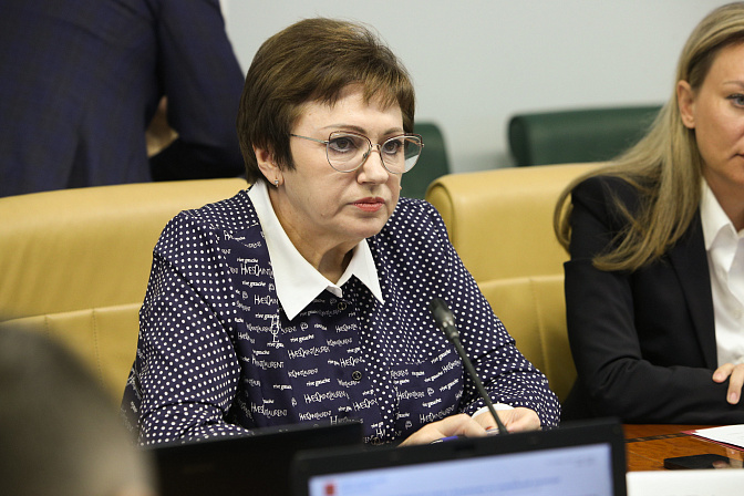 Елена Бибикова.  Фото: СенатИнформ/ Пресс-служба СФ