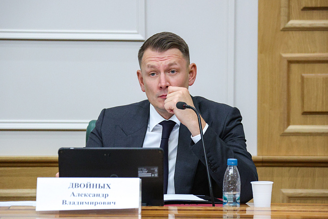 сенатор александр двойных