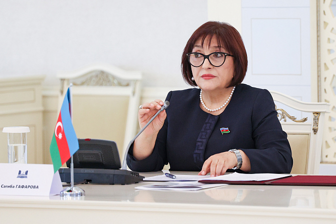 главу милли меджлиса (парламента) республики азербайджан сагиба гафарова