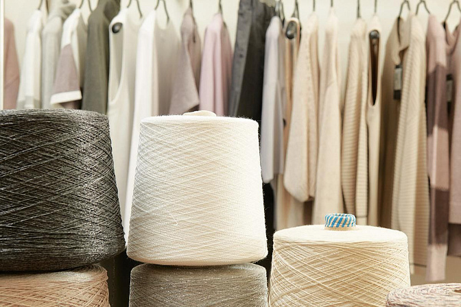 лёгкая промышленность дизайн пошив одежды нитки шерсть 
