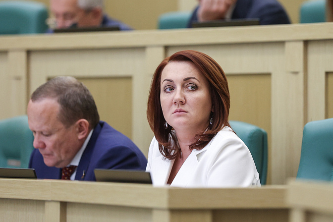 Сенатор Наталья Кувшинова