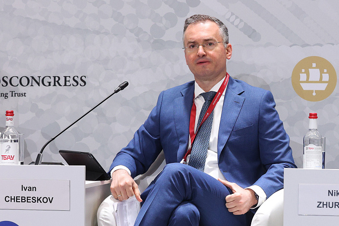 замминистра финансов россии иван чебесков
