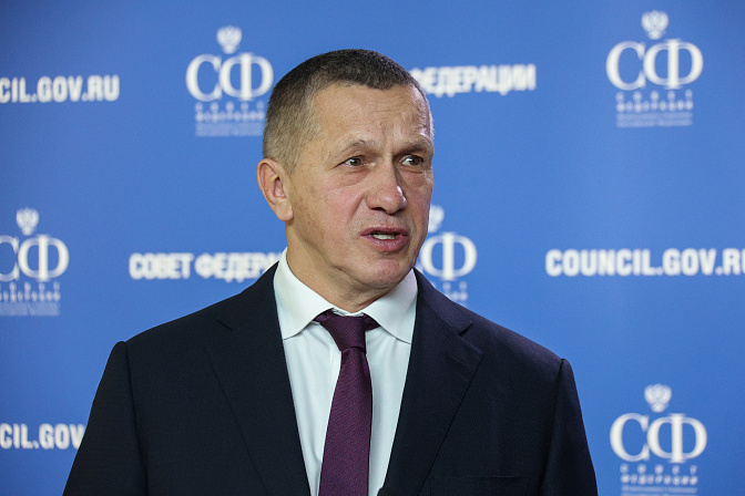 Вице-премьер РФ-полпред Президента в ДФО Юрий Трутнев