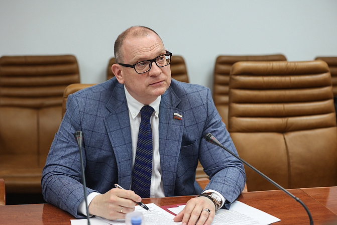 Константин Долгов. Фото: СенатИнформ/ Пресс-служба СФ