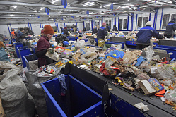 Два региона получат почти 8 млрд рублей на строительство заводов по сортировке мусора
