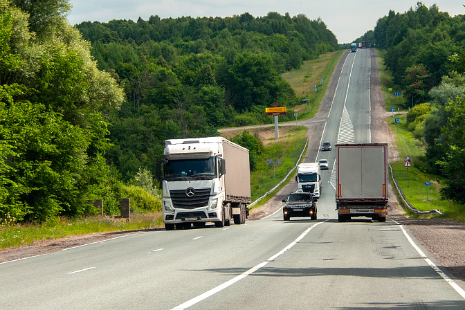 грузовик фура трасса дорога