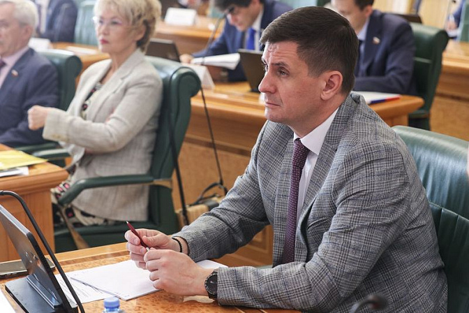 Сенатор Вадим Деньгин