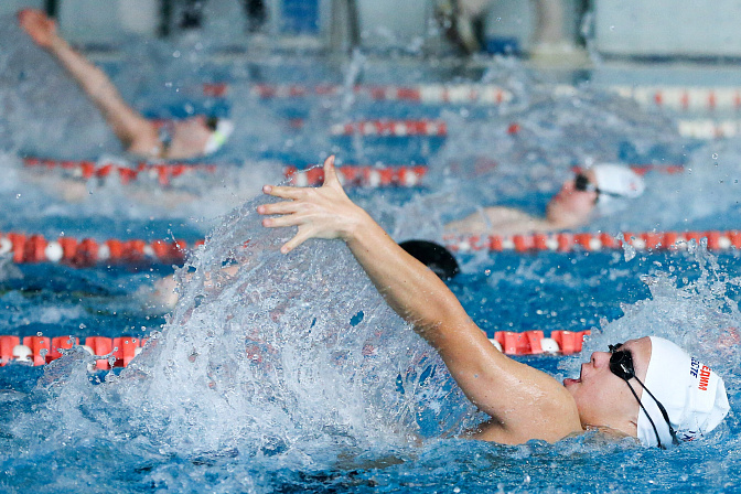 бассейн плавание детский спорт 