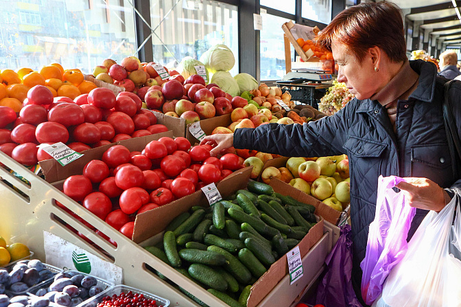 рынок овощи огурцы помидоры