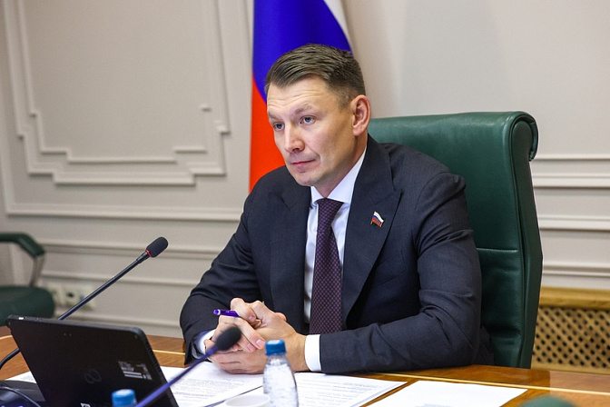 сенатор александр двойных