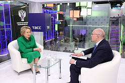 Матвиенко заявила, что никакой изоляции России нет