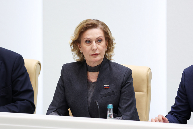 заместитель председателя сф инна святенко