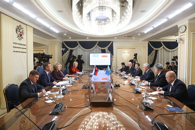 председатель сф валентина матвиенко и президент казахстана касым-жомарт токаев  встреча в верхней палате российского парламента