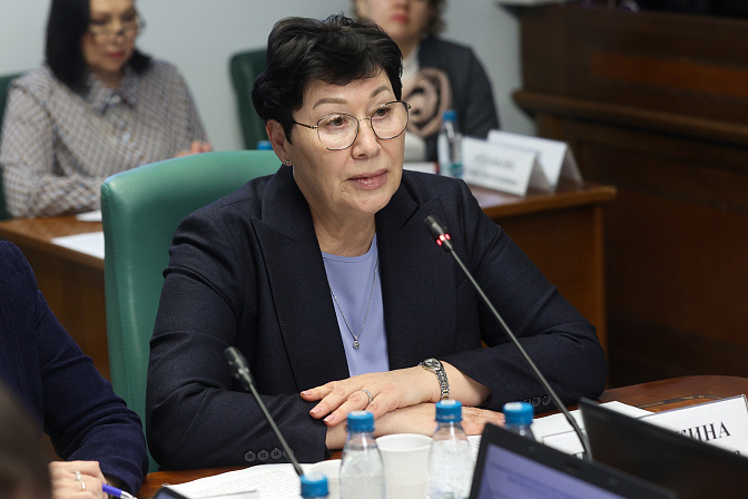 первый зампред правительства амурской области татьяна половайкина