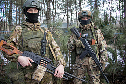 Сенатор Джабаров: российские войска на Украине стоят, как вкопанные 