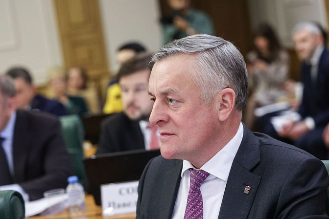 генеральный директор газпром межрегионгаза сергей густов