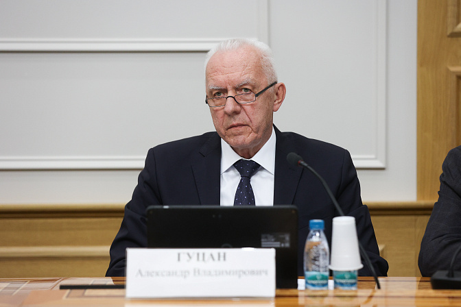 полпред президента рф в сзфо александр гуцан