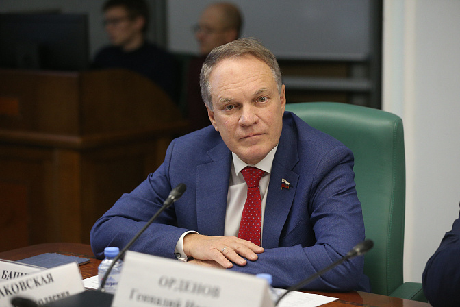 Александр Башкин. Фото: СенатИнформ/ Пресс-служба СФ