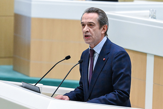 глава союза театральных деятелей россии владимир машков