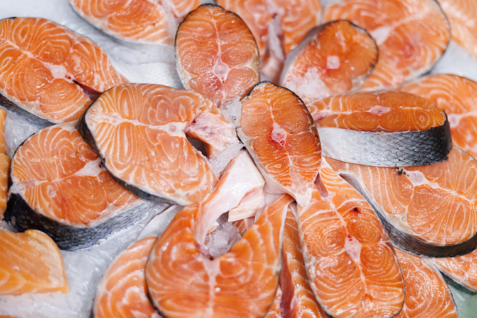 красная рыба 