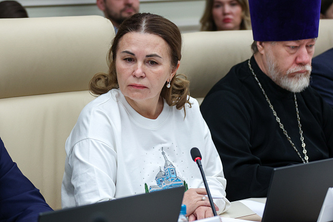 сенатор жанна чефранова